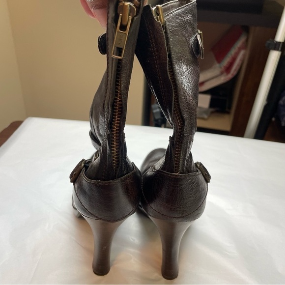 SE BOUTIQUE BY SAM EDELMAN Brown Leather Biker Buckle Boots - Picture 9 of 13